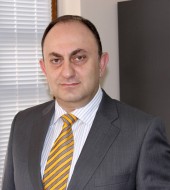 Edward A Mouradian, Business Law, Armenian, English and Russian, Yerevan – Los Angeles